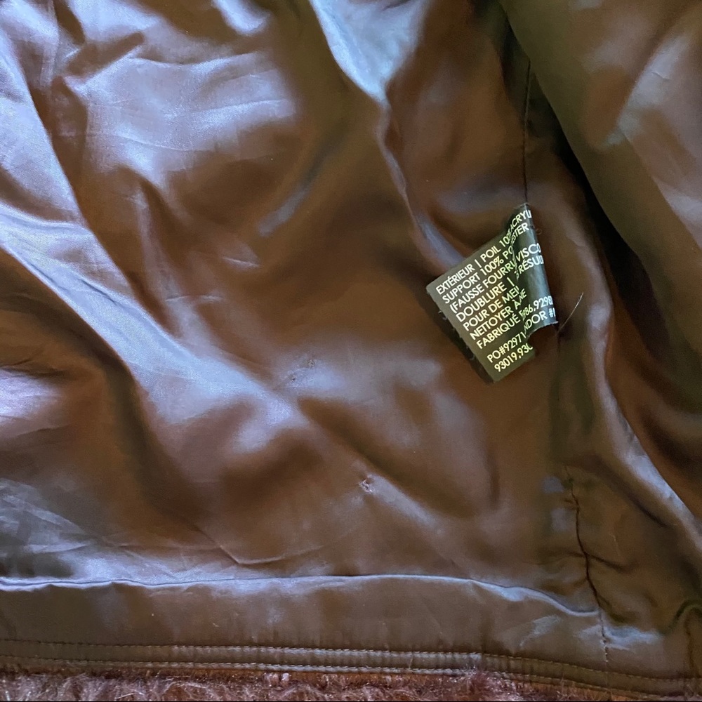 Club Monaco faux fur burgundy jacket - Picture 6 of 12